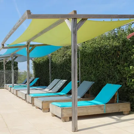 Safarilodge Confort Tent 2-6 Pers אתר קמפינג
